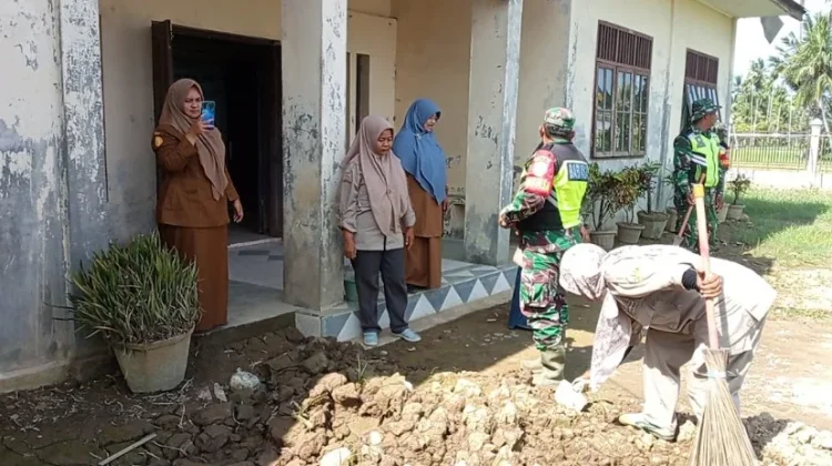 Potret Pembersihan Rumah Terdampak Bencana, Tetap Dilakukan Selama Ramadan