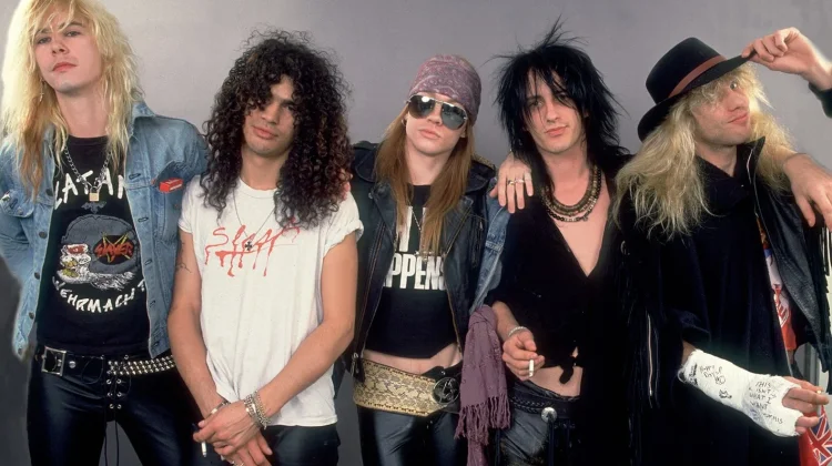 Enggan Terlibat, Guns N' Roses Tolak Lagunya Dipakai di Film Dokumenter