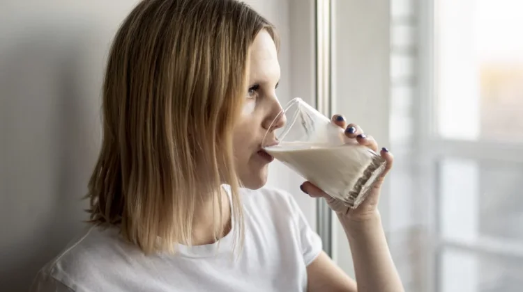 Manfaat Minum Susu saat Berbuka Puasa untuk Kesehatan Tubuh