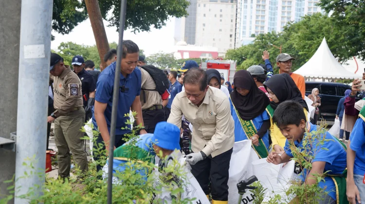 Menteri Lingkungan Hidup Apresiasi Surabaya dalam Pengelolaan Sampah