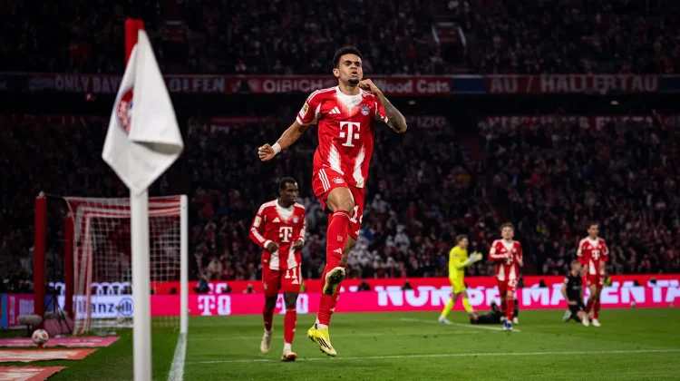 Bundesliga, Bayern Munich Pesta Gol 4-1 atas Borussia Mönchengladbach
