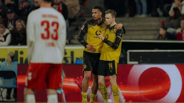 Raih Kemenangan di Kandang Koln, Dortmund Terus Tekan Bayern Munich