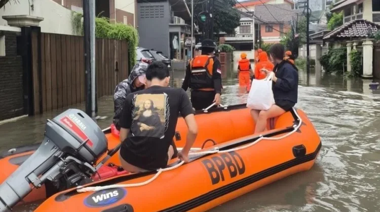 BPBD Catat 74 RT dan 15 Jalan di Jakarta Tergenang