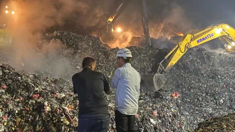 Menteri LH: Longsor Bantar Gebang Alarm Keras Benahi Pengelolaan Sampah Jakarta