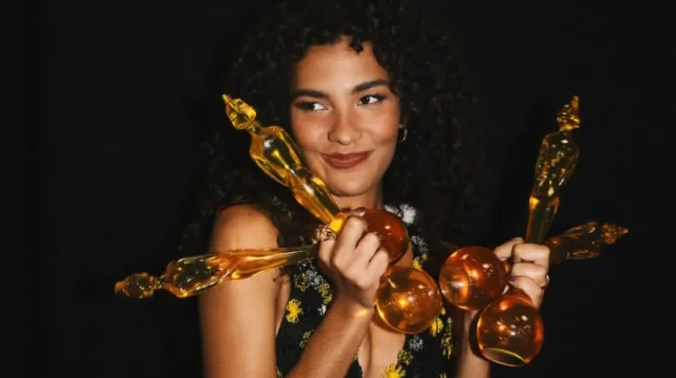 Olivia Dean Dominasi Kemenangan di BRIT Awards 2026