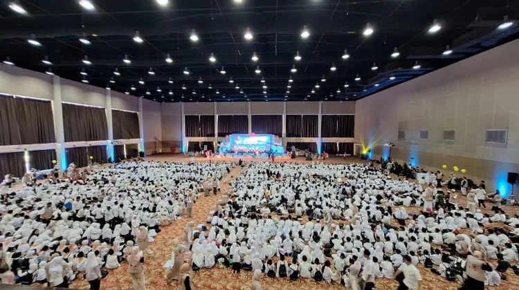 Ribuan Anak Yatim dan Penghafal Al-Qur’an Memeriahkan Panggung Ramadan di Ancol