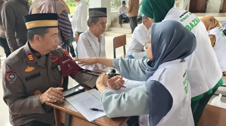 BAZNAS Hadirkan Layanan Pengobatan Gratis bagi Mustahik di Bekasi