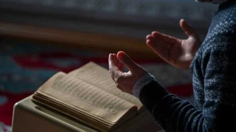 Simak Tata Cara dan Niat Mengikuti Itikaf di Masjid