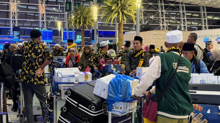 Kemenhaj Kawal Pemulangan Jemaah Umrah Indonesia yang Tertahan di Arab Saudi