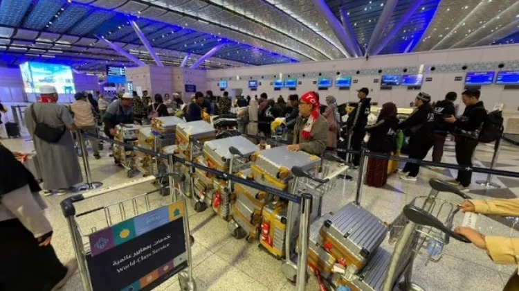 Pemerintah Kawal Pemulangan Jemaah Umrah Indonesia yang Tertahan di Arab Saudi