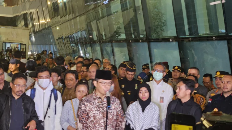 Kesaksian WNI Saat Dievakuasi dari Iran di Tengah Serangan Rudal