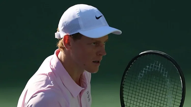 Sinner Taklukkan Fonseca lewat Dua Tie-break Sengit di Indian Wells