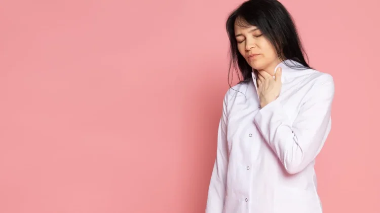 Sakit Tenggorokan saat Puasa, Kenali Penyebab dan Cara Mengatasinya