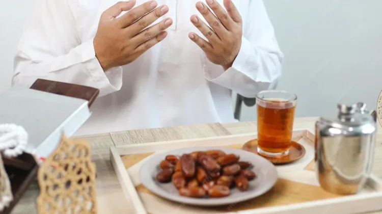 Apakah Hukum Menunda Buka Puasa? Ini Penjelasannya dalam Islam