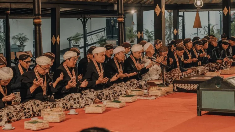 Mengenal Malem Selikuran, Tradisi Lailatul Qadar di Keraton Yogyakarta