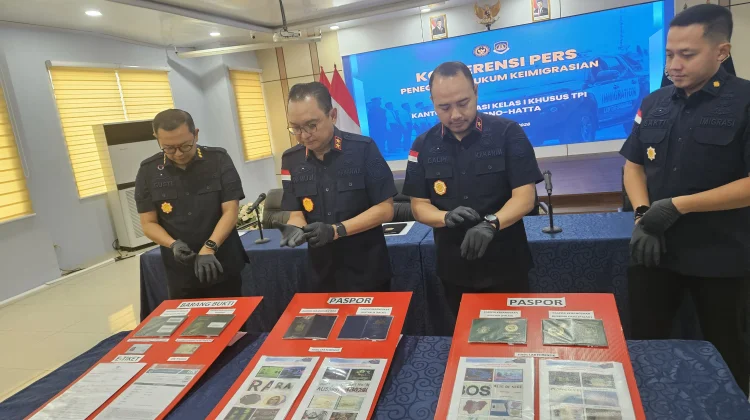 Imigrasi Bongkar Tiga Kasus Paspor Palsu WNA