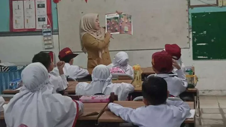 Kemendikdasmen Perkuat Kompetensi Guru SD Mengajar Bahasa Inggris
