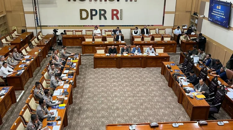 Komisi III DPR Dorong Baharkam Polri Perkuat Pengamanan Arus Mudik 2026