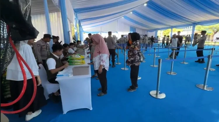 Polri-Bulog Gelar Gerakan Pangan Murah Serentak, Pastikan Stok Pangan Aman
