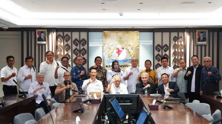 Kadin Bahas Perbaikan Regulasi Bongkar Muat Kapal agar Jaga Iklim Investasi