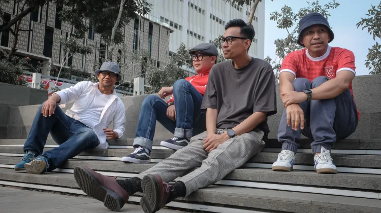 Planetbumi Rayakan Tiga Dekade lewat Rilis Album Kompilasi Terbaik