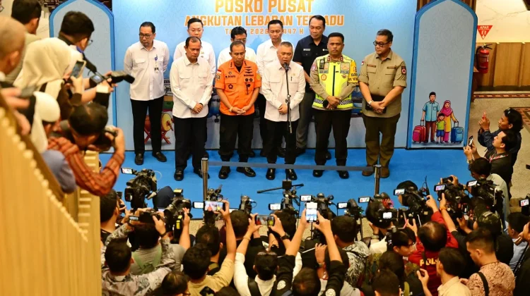 Menhub Tekankan Kesiapsiagaan Petugas dalam Angkutan Lebaran 2026