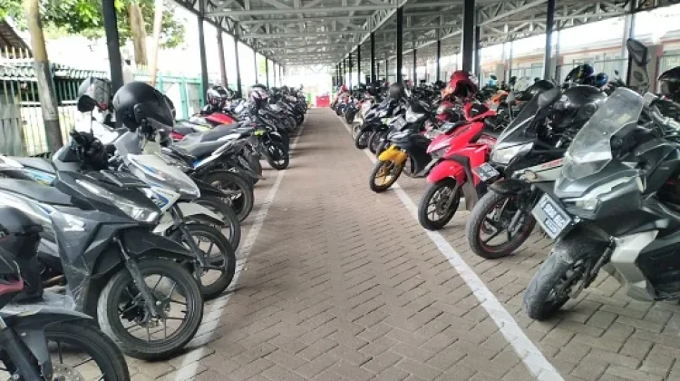 Polres Metro Depok Buka Penitipan Motor Gratis Cegah Curanmor saat Mudik Lebaran