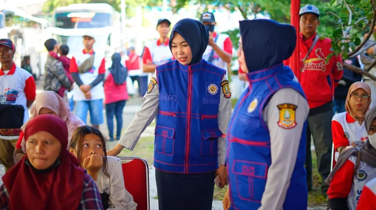 Pemkot Bekasi Lepas Ribuan Peserta Mudik Gratis