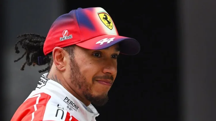 Finis Ketiga, Hamilton Raih Podium Perdana bersama Ferrari