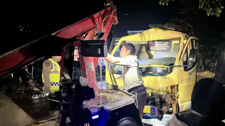 Kecelakaan Beruntun di Jalur Mudik Garut, Semua Penumpang Bus Selamat