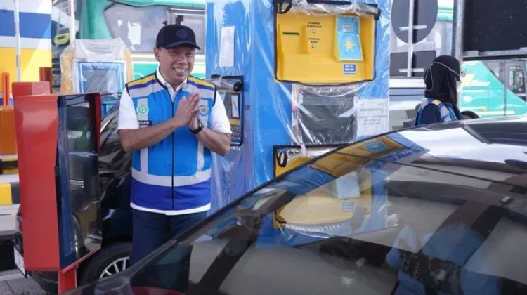 Respons Masyarakat Positif, Diskon Tarif Tol Behasil Urai Lalin