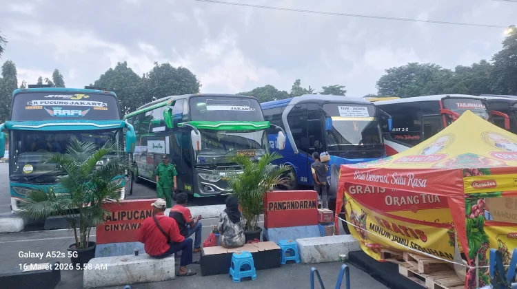 Puncak Arus Mudik di Terminal Kampung Rambutan Diprediksi Jatuh pada 17-18 Maret