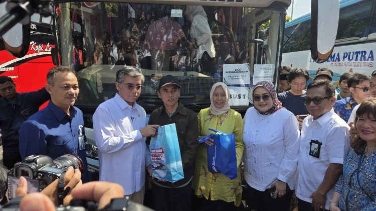Menaker Lepas Program Mudik Gratis 2026, Libatkan Pekerja hingga Ojol