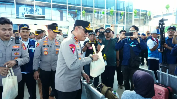 Penyeberangan Merak–Bakauheni Lancar, Wakapolri Pastikan Tetap Terkendali