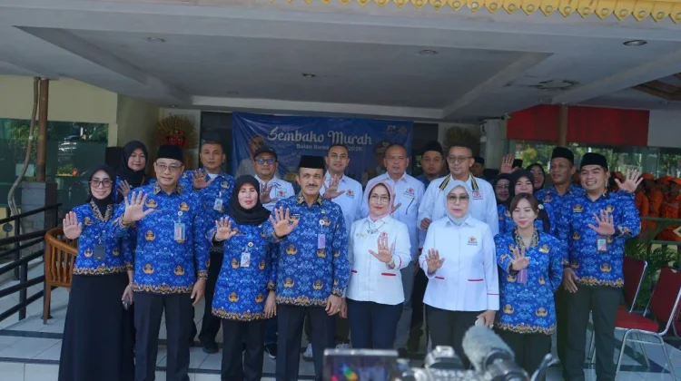 KADIN DKI Jakarta Gelar Tebus Sembako Murah