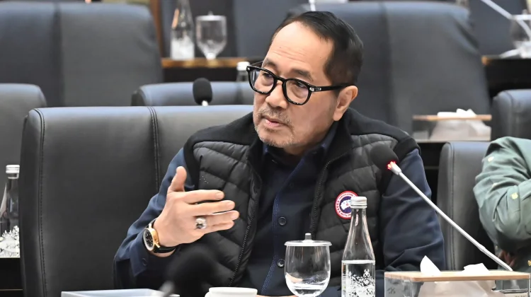 MK Hapus Kebijakan Pensiun Seumur Hidup Anggota DPR, Legislator: Cermin Keadilan