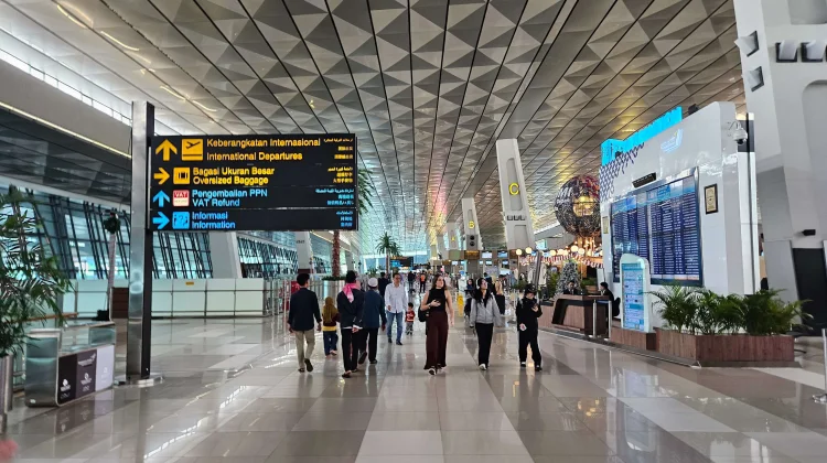 Arus Mudik Lebaran 2026, AirNav Prediksi Trafik Penerbangan Naik 4,5 Persen