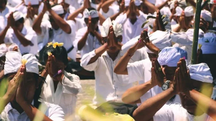 Ketahui Rangkaian Ritual Suci Menyambut Hari Raya Nyepi Tahun Baru Saka 1948