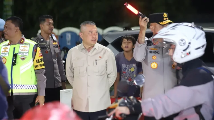Menhub Dudy Purwagandhi Pastikan Penyeberangan Jawa–Sumatra Lancar