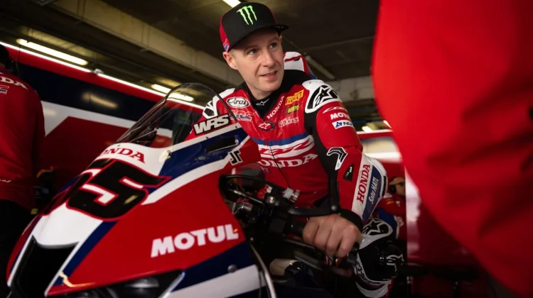 Jonathan Rea Kembali Gantikan Dixon di WSBK 2026
