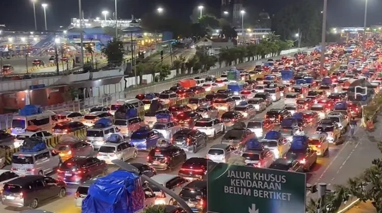 Kakorlantas Catat 42 Persen Kendaraan Telah Tinggalkan Jakarta