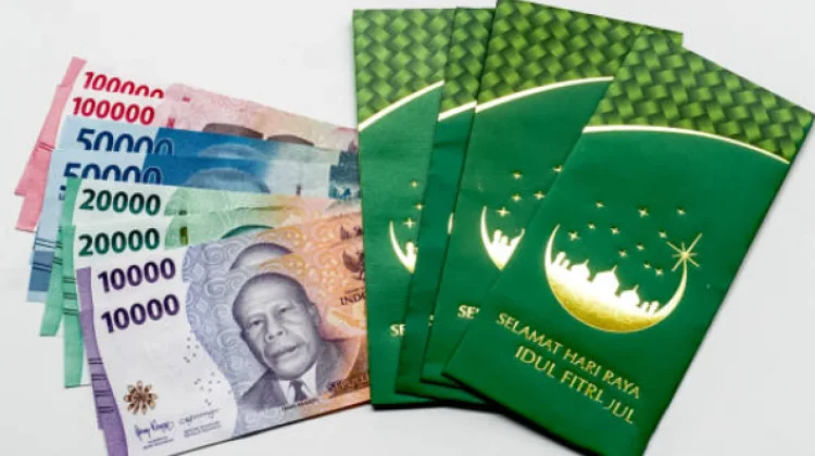 Gak Perlu Boros! Cara Atur Uang jelang Lebaran Biar Tetap Aman