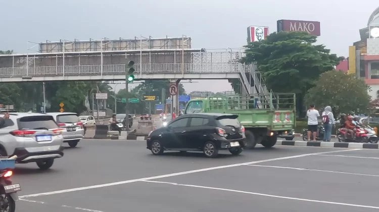 H-2 Lebaran, Lalu Lintas di Jalur Arteri Bekasi Mulai Lengang