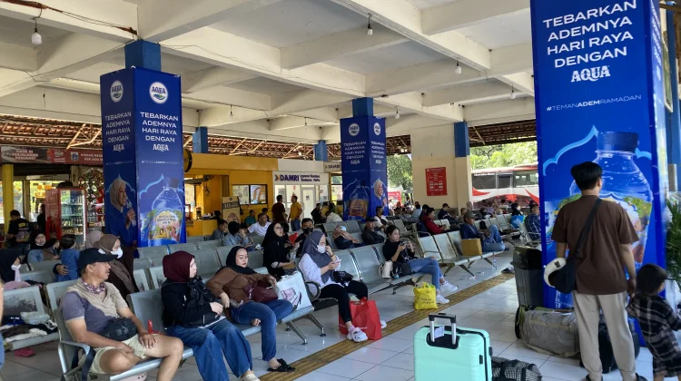 Puncak Mudik Berlalu, Jumlah Penumpang Terminal Kampung Rambutan Mulai Menurun
