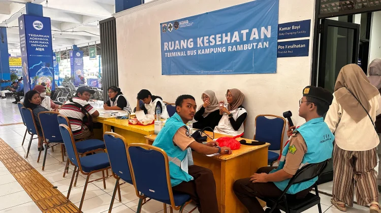 Layanan Kesehatan Mudik Diperketat di Terminal Kampung Rambutan