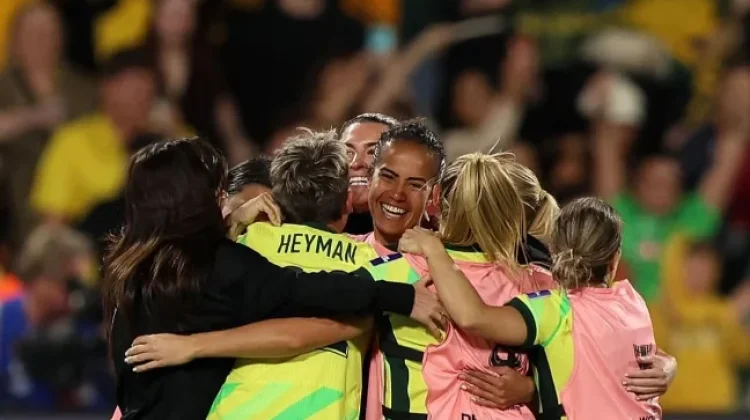 Regulasi Baru FIFA Dorong Kesetaraan Pelatih Wanita