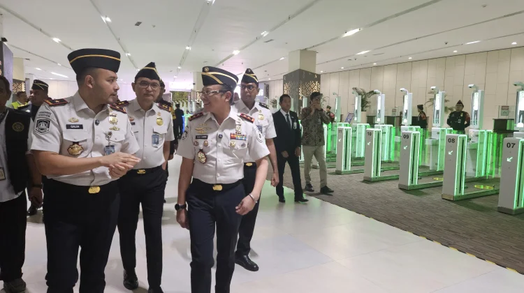 Kementerian Imipas Pastikan Layanan Keimigrasian Bandara Soetta Lancar pada Aru