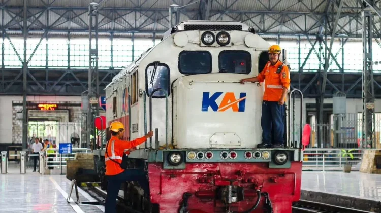 KAI Ajak Pemudik Gunakan Layanan Logistik selama Arus Balik Lebaran