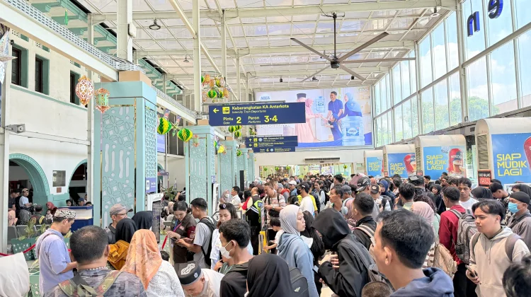 KAI Catat Puncak Arus Balik Kereta Api Terjadi Hari Minggu