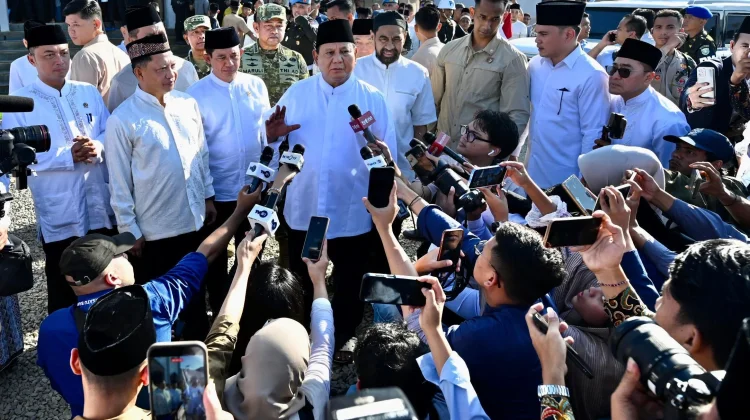 Warganet Benarkan Presiden: Tak Ada LSM Kecam Pembakaran Fasilitas Negara